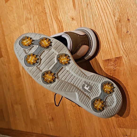 FootJoy Golf Cleats Size 11.5 - Picture 6 of 6